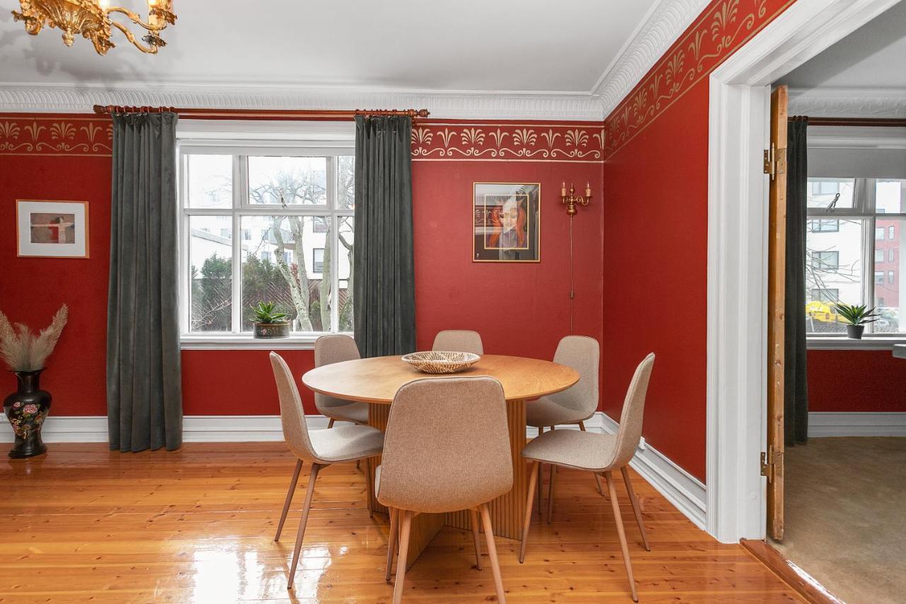 Charming Apartment - Amazing Downtown Location Рейкьявик Экстерьер фото